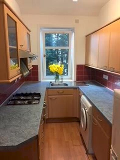 2 Bedroom Flat To Rent In D Unity Terrace, Perth, PH1