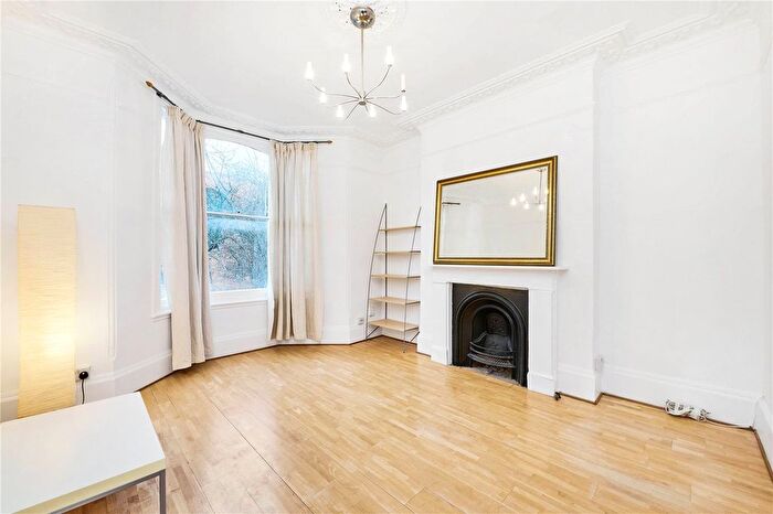 1 Bedroom Flat To Rent In Union Road, London, SW4