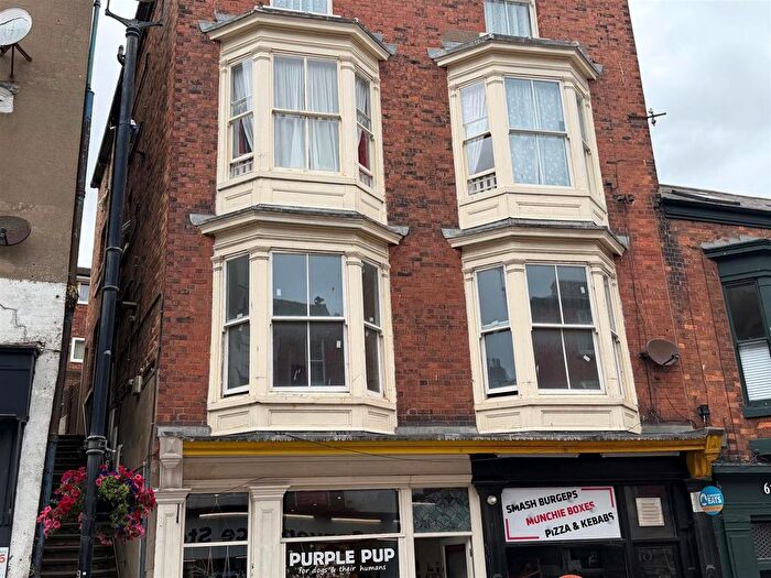 3 Bedroom Flat To Rent In Eastborough, Scarborough, YO11