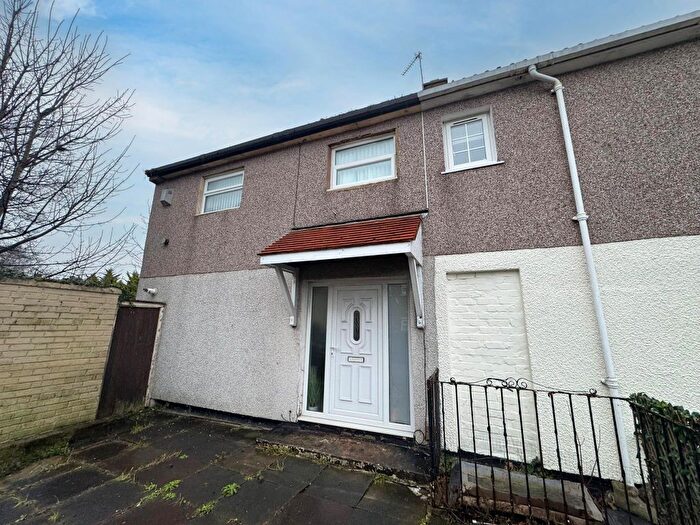 2 Bedroom Semi-Detached House For Sale In Mottram Close, Liverpool, L33