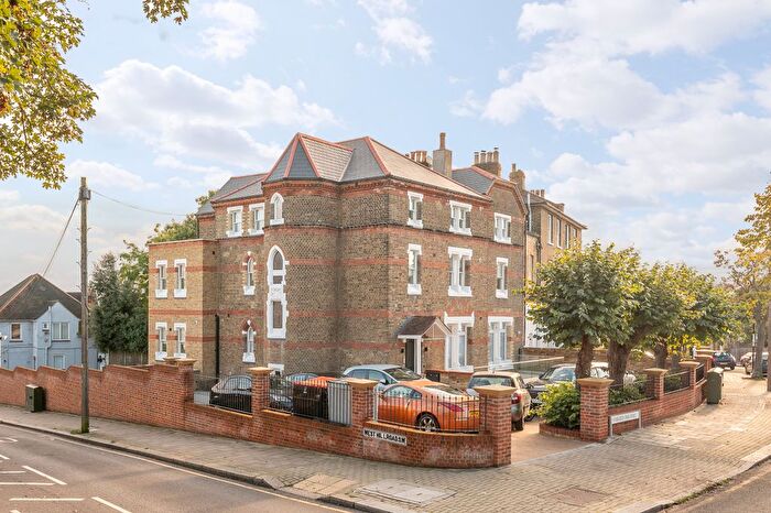 2 Bedroom Property To Rent In Riverstone Lodge, Wimbledon Park Road, London, SW18