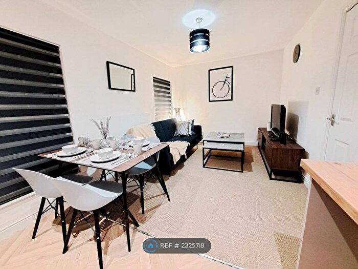 1 Bedroom Flat To Rent In Hallgate, Wigan, WN1