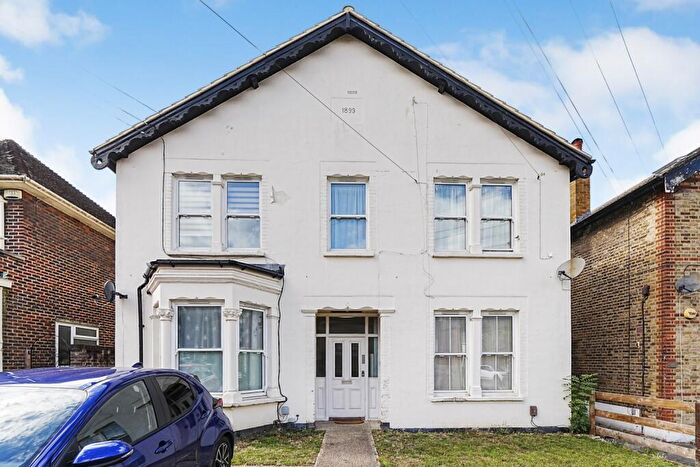 1 Bedroom Flat To Rent In Parkview Road London, SE9