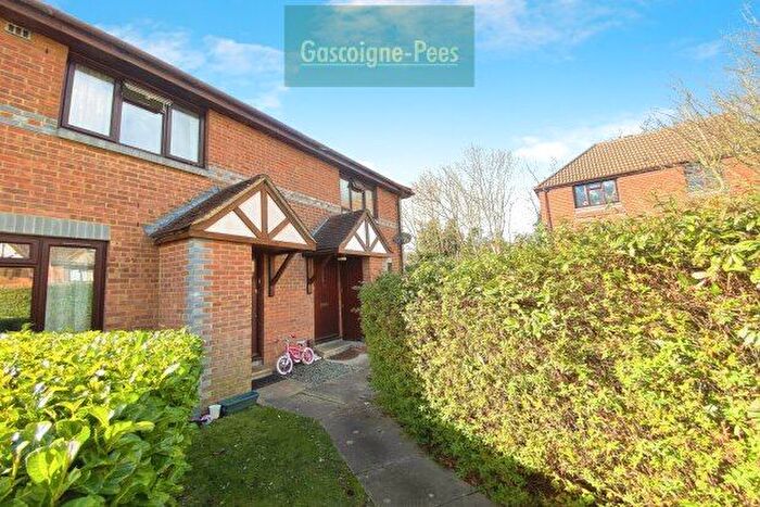 1 Bedroom Property To Rent In Ladygrove Drive, Guildford, GU4