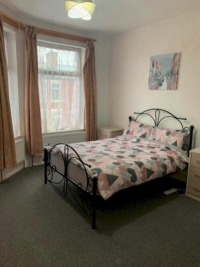 3 Bedroom Terraced House To Rent In Heald Place, Rusholme, Manchester, M14