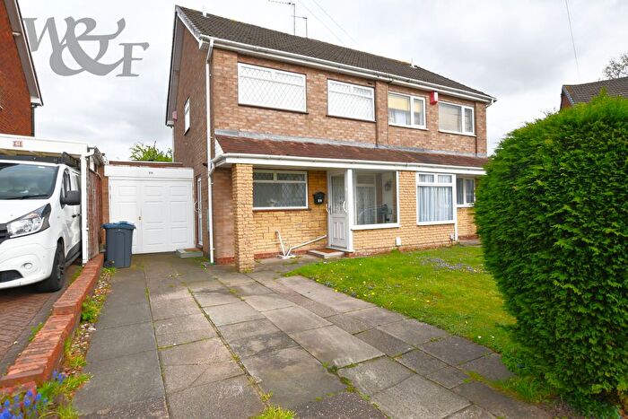 4 Bedroom Semi Detached House For Sale In The Parklands, Birmingham, B23