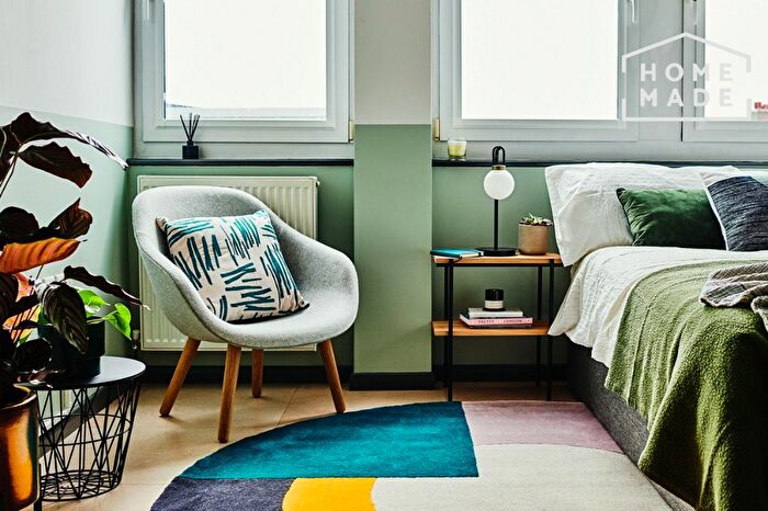 Studio To Rent In Courland Grove, SW8