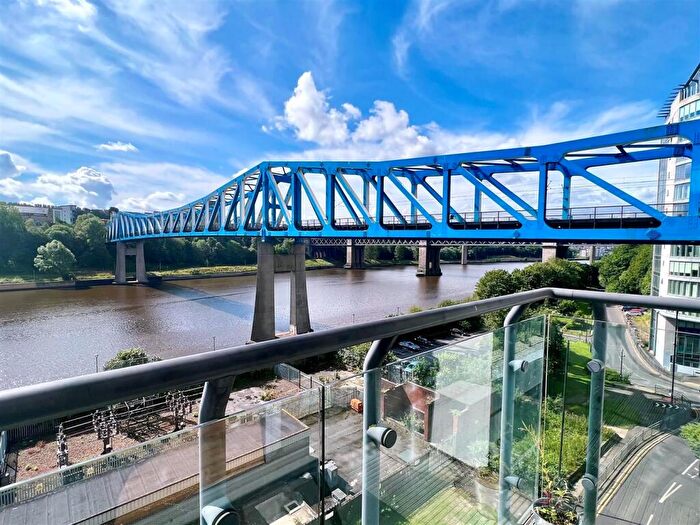 2 Bedroom Apartment To Rent In Hanover Mill, Quayside, NE1