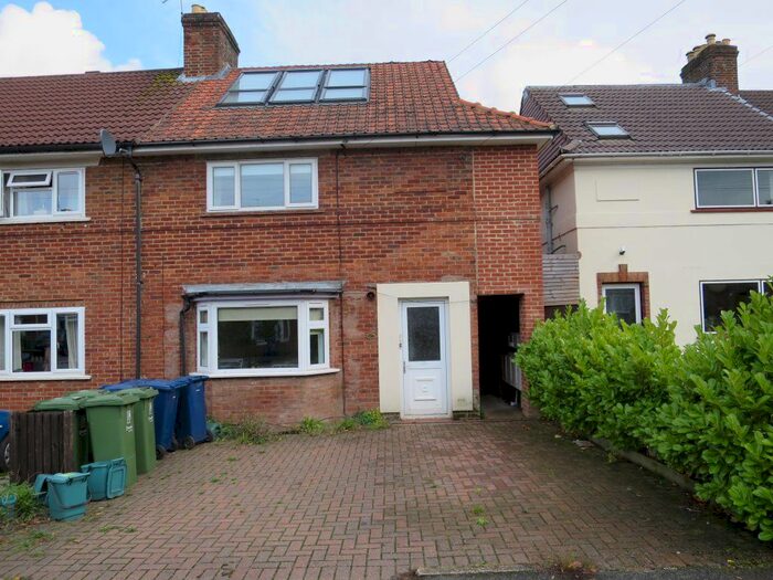 1 Bedroom Flat To Rent In Valentia Road, Headington, Oxford OX3