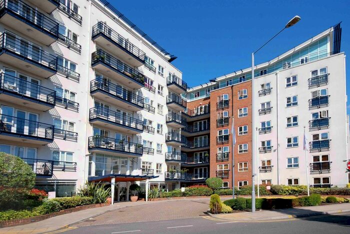 1 Bedroom Flat To Rent In Royal Quarter, Kingston, Kingston Upon Thames, KT2