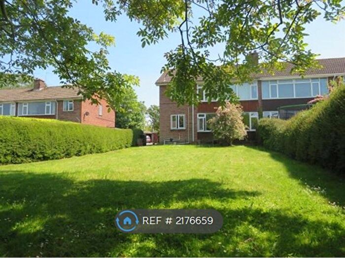 2 Bedroom Flat To Rent In Westover Road, Bristol, BS9