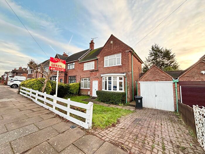 3 Bedroom Semi-Detached House To Rent In Kingsway Road, Leicester, LE5