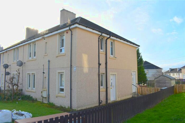 2 Bedroom Flat To Rent In Sunnyside Avenue, Holytown, Motherwell ML1