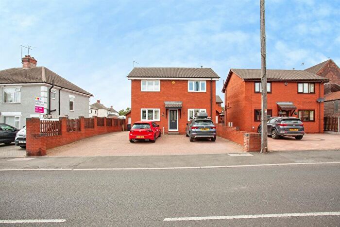 3 Bedroom Detached House For Sale In St. Nicolas Road, Rawmarsh, Rotherham, S62