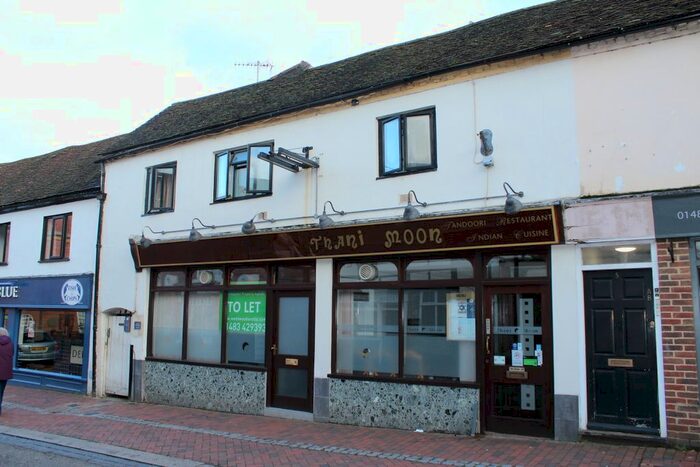 2 Bedroom Flat To Rent In Bridge Street, Godalming, GU7