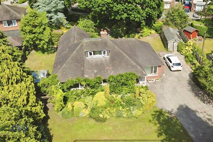 3 Bedroom Detached Bungalow For Sale In Fields Road, Haslington, CW1