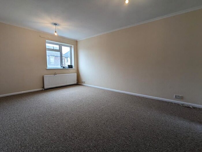 2 Bedroom Maisonette For Sale In Wood Lane, Chippenham, SN15