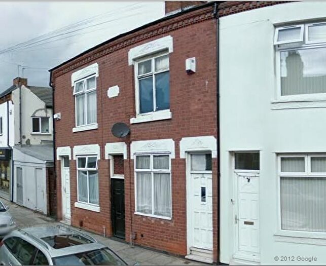 3 Bedroom Terraced House To Rent In Cossington Street, Leicester, LE4