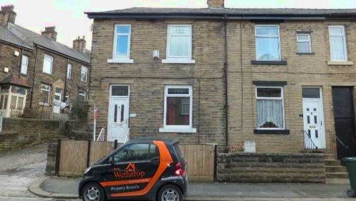 3 Bedroom Terraced House To Rent In Shaftesbury Avenue, Shipley, BD18
