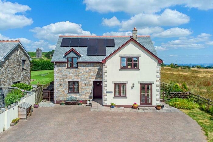 4 Bedroom House For Sale In Minions, Liskeard, PL14
