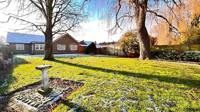 4 Bedroom Detached Bungalow For Sale In Knights End Road, March, Cambridgeshire, PE15