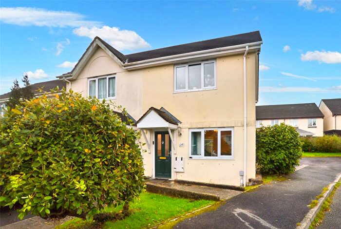 2 Bedroom Semi-Detached House For Sale In Vixen Tor Close, Okehampton, Devon, EX20