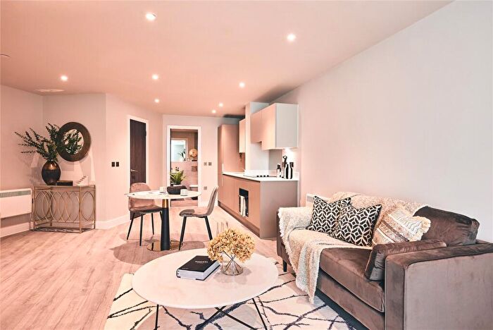 Apartment To Rent In Thames Valley, Wokingham Road, Bracknell, Berkshire, RG42