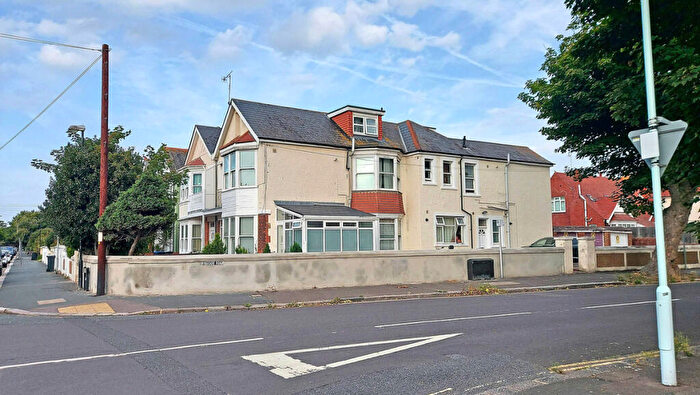 1 Bedroom Apartment To Rent In Church Walk, Worthing, BN11