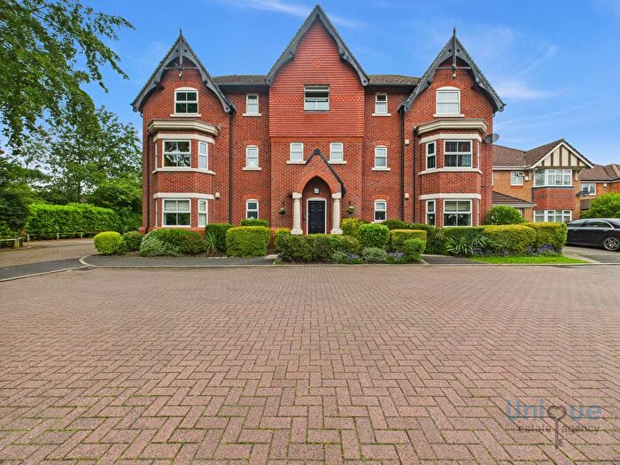 2 Bedroom Flat To Rent In Welburn Walk, Thornton-Cleveleys, Lancashire, FY5