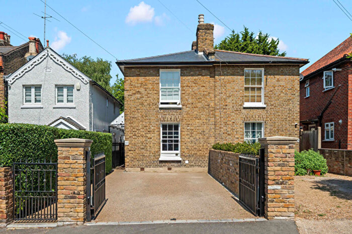 3 Bedroom Semi-Detached House For Sale In Tudor Road, Kingston Upon Thames, KT2
