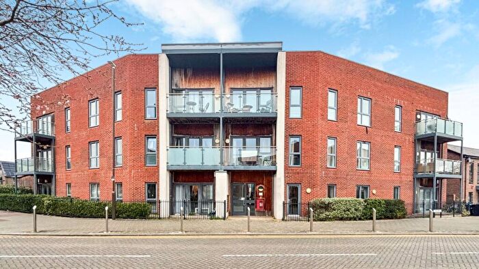 1 Bedroom Apartment For Sale In Atlas Way, Oakgrove, Milton Keynes, MK10