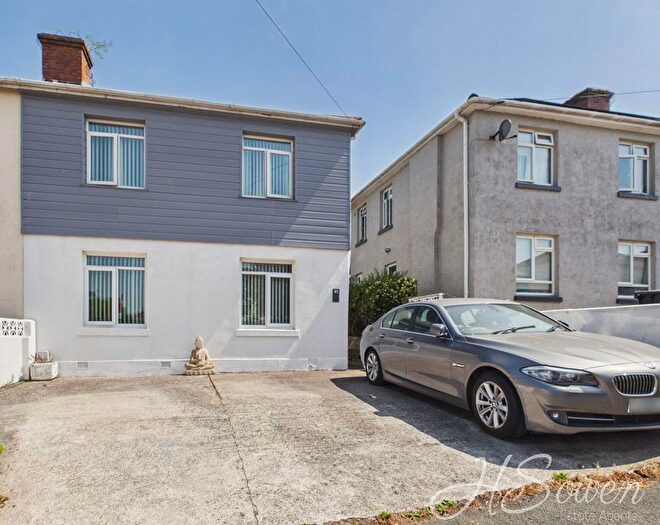 3 Bedroom Semi Detached House For Sale In Westhill Avenue, Torquay, TQ1