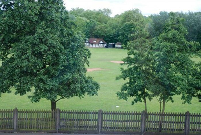 2 Bedroom Flat To Rent In C Endymion Road, London, N4