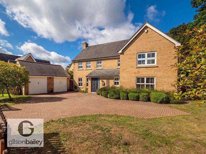 5 Bedroom Detached House For Sale In Kevill Davis Drive, Little Plumstead, NR13