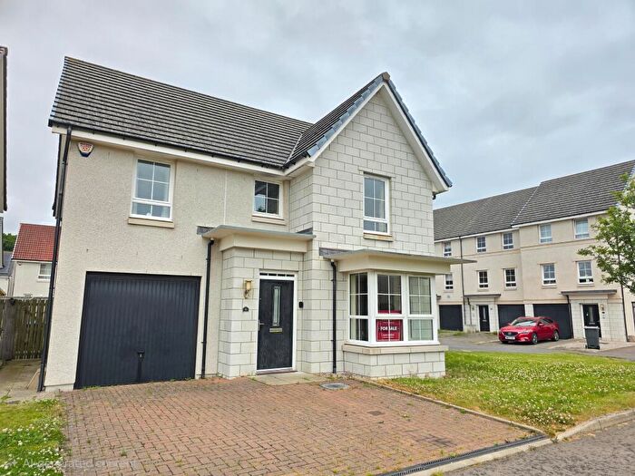 4 Bedroom Detached House For Sale In Garthdee Farm Lane, Garthdee, Aberdeen, AB10