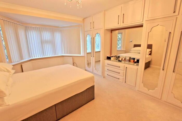 1 Bedroom House Of Multiple Occupation To Rent In Waterfall Road, London, N11