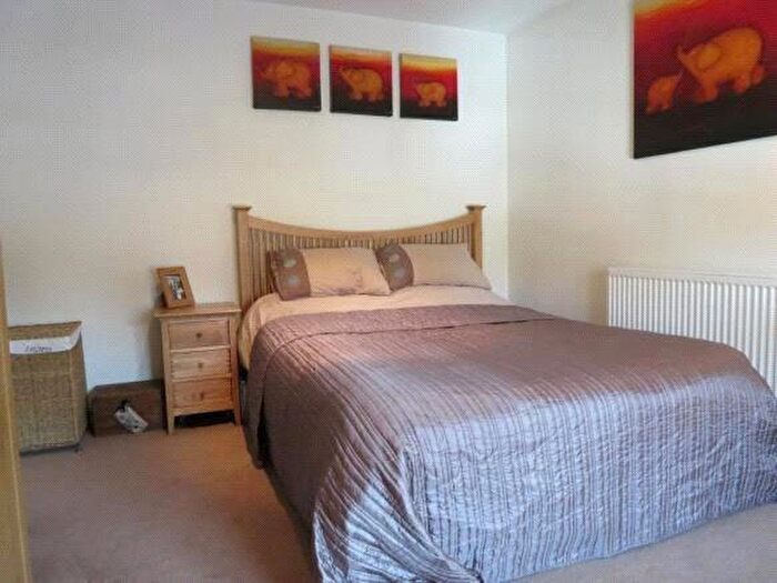 1 Bedroom House To Rent In Nutmeg Close, Earley, Reading, Berkshire, RG6