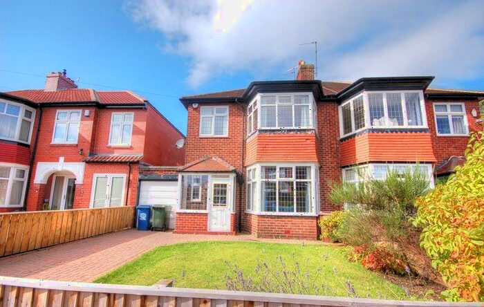 3 Bedroom Semi-Detached House To Rent In Wellburn Park, Jesmond, Newcastle Upon Tyne, NE2