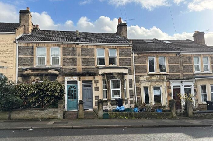 3 Bedroom House To Rent In Coronation Avenue, Bath, BA2