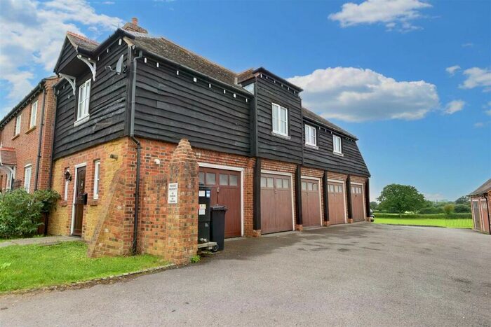 2 Bedroom Coach House For Sale In Partway Lane, Hazelbury Bryan, Sturminster Newton, DT10