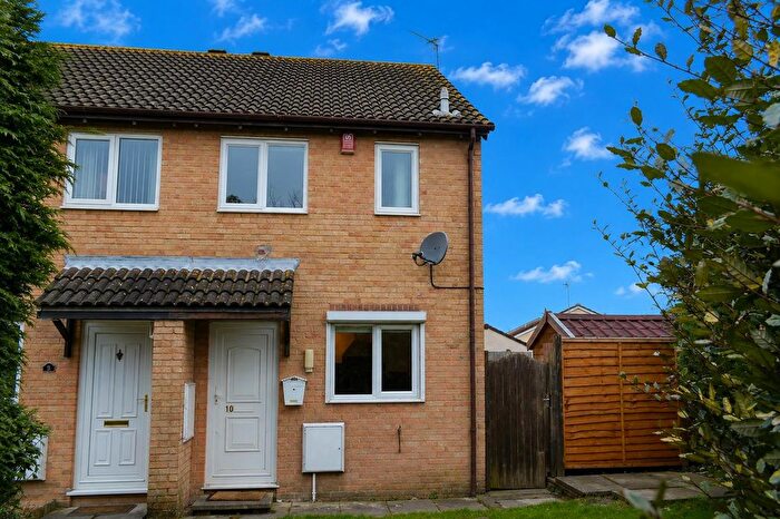 2 Bedroom End Of Terrace House To Rent In Purdue Close, Worle, Weston-Super-Mare, BS22
