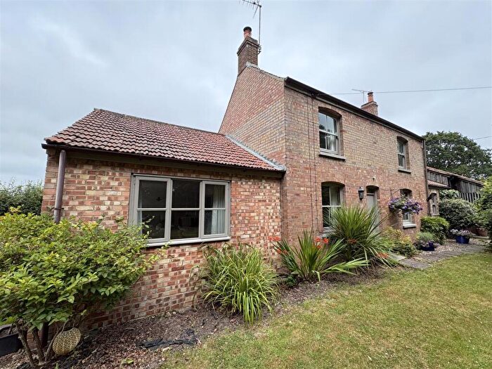 3 Bedroom House To Rent In Heath Road, Hickling, Norwich, NR12