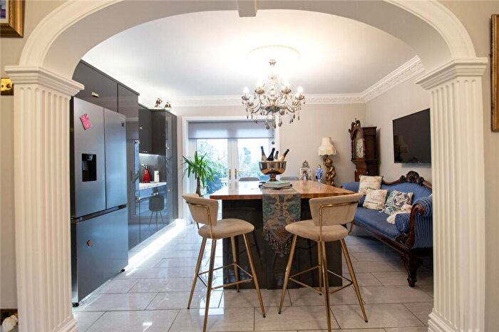 4 Bedroom Bungalow For Sale In Dawnhill Lane, Hemswell, Gainsborough, DN21