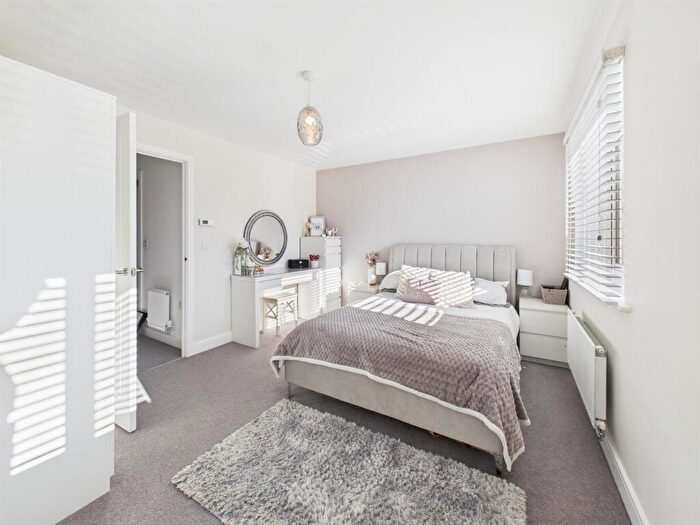 2 Bedroom End Of Terrace House For Sale In Boulton Road, Weston Turville, Aylesbury, HP22