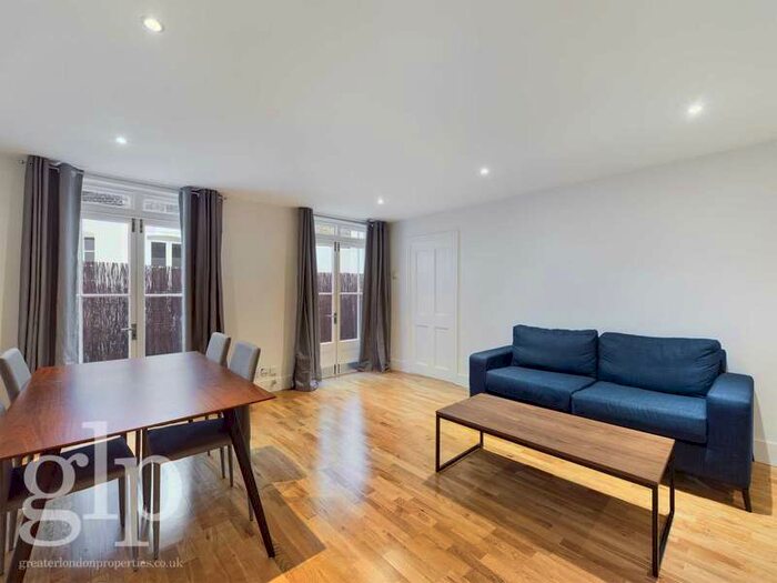 1 Bedroom Flat To Rent In Morwell Street, Bloomsbury WC1