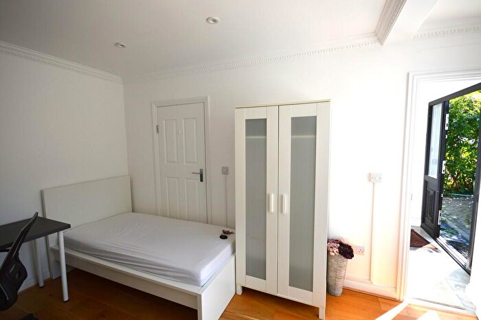 Studio To Rent In Rydal Gardens, Wembley, HA9