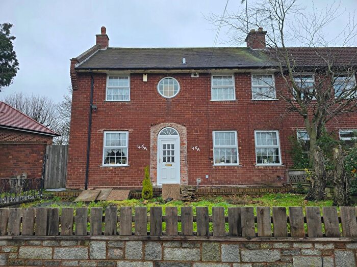 3 Bedroom Semi-Detached House To Rent In Jerome Road, Walsall, WS2