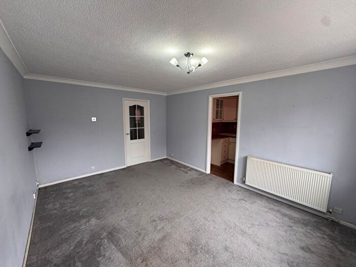 1 Bedroom Flat To Rent In Pennycroft, Pixton Way, Croydon, Surrey, CR0