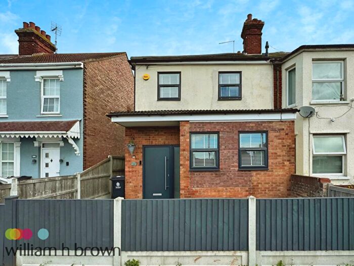 4 Bedroom House To Rent In St. Osyth Road, Clacton-On-Sea, CO15