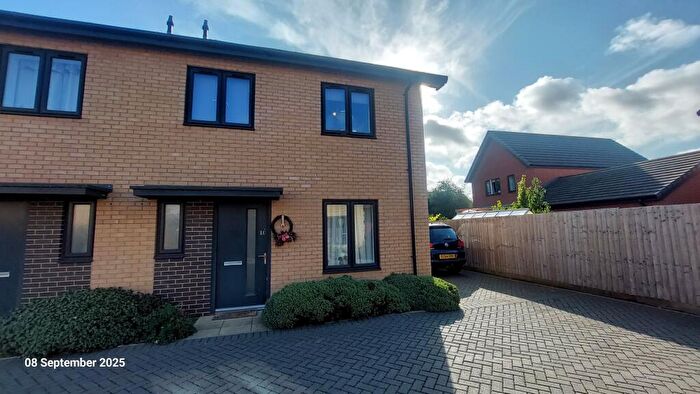 3 Bedroom Semi-Detached House To Rent In Nar Close, King's Lynn, PE30